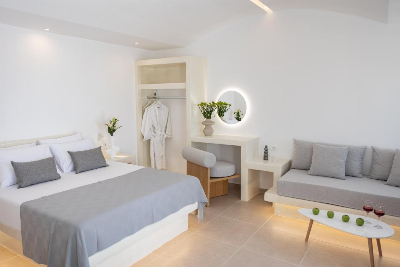Theophrasti Suites Foinikia  Luaran gambar