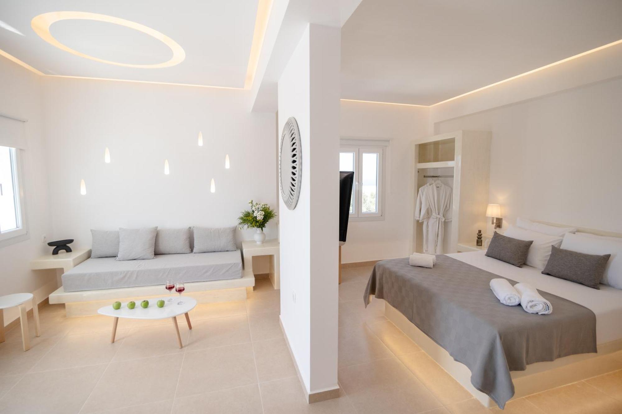 Theophrasti Suites Foinikia  Luaran gambar